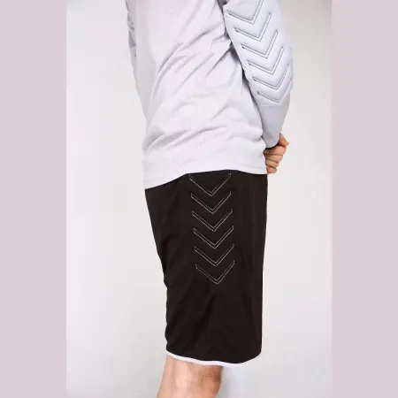 СЦ*Форма футб. врат. KELME 3871007-273-3XL, р.3XL, полиэстер, бело-черный за 3&nbsp;204.50 ₽ купить в Петрозаводске