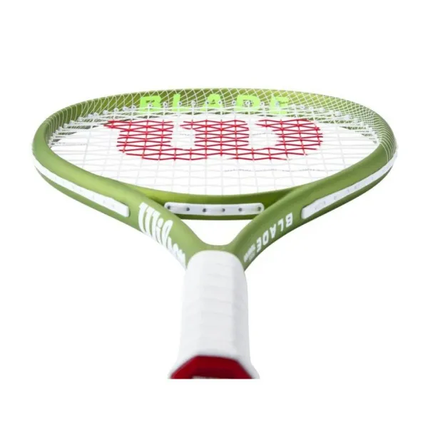 Ракетка б/т Wilson Blade Feel Team 103 за 10&nbsp;779.70 ₽ в Петрозаводске